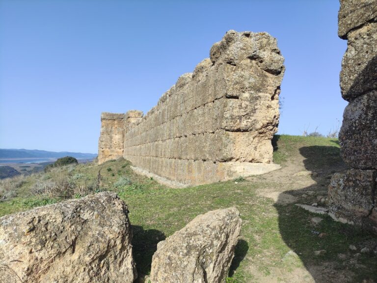 Castillo Vacar: A Medieval Fortress in Córdoba, Spain