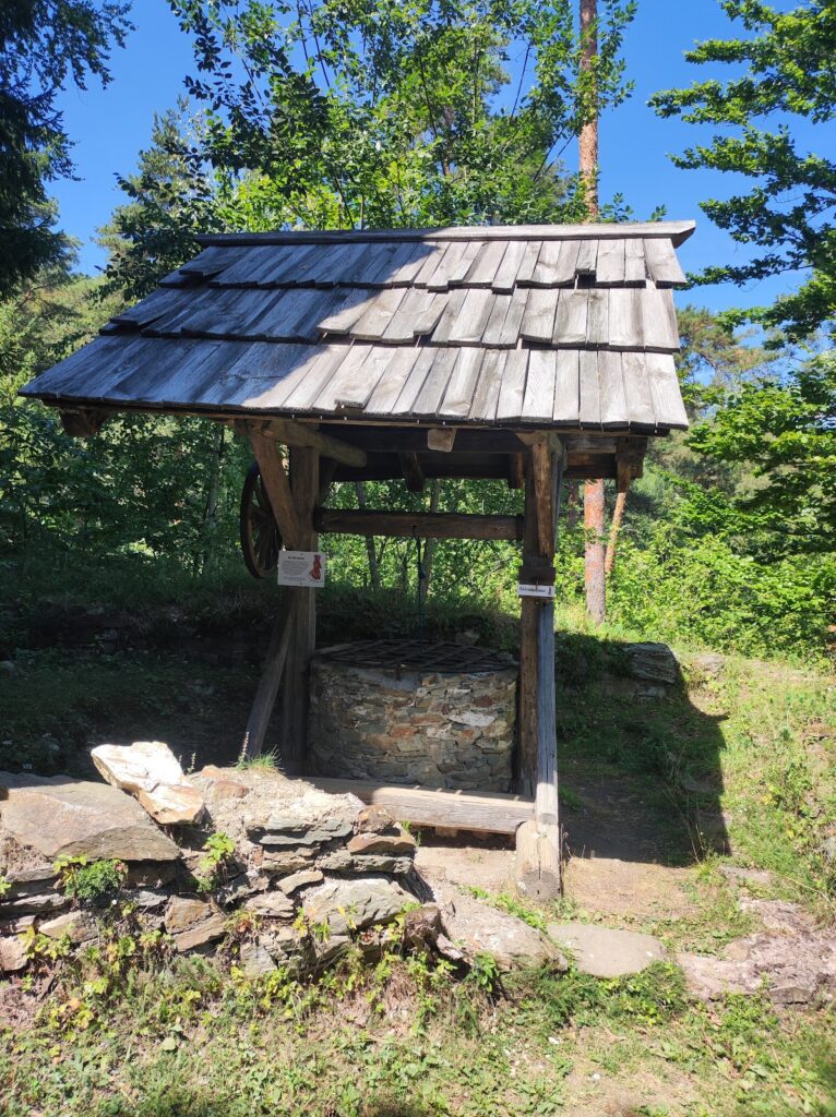 Burgruine Zeiselberg: A Medieval Fortress in Austria 7 Burgruine Zeiselberg