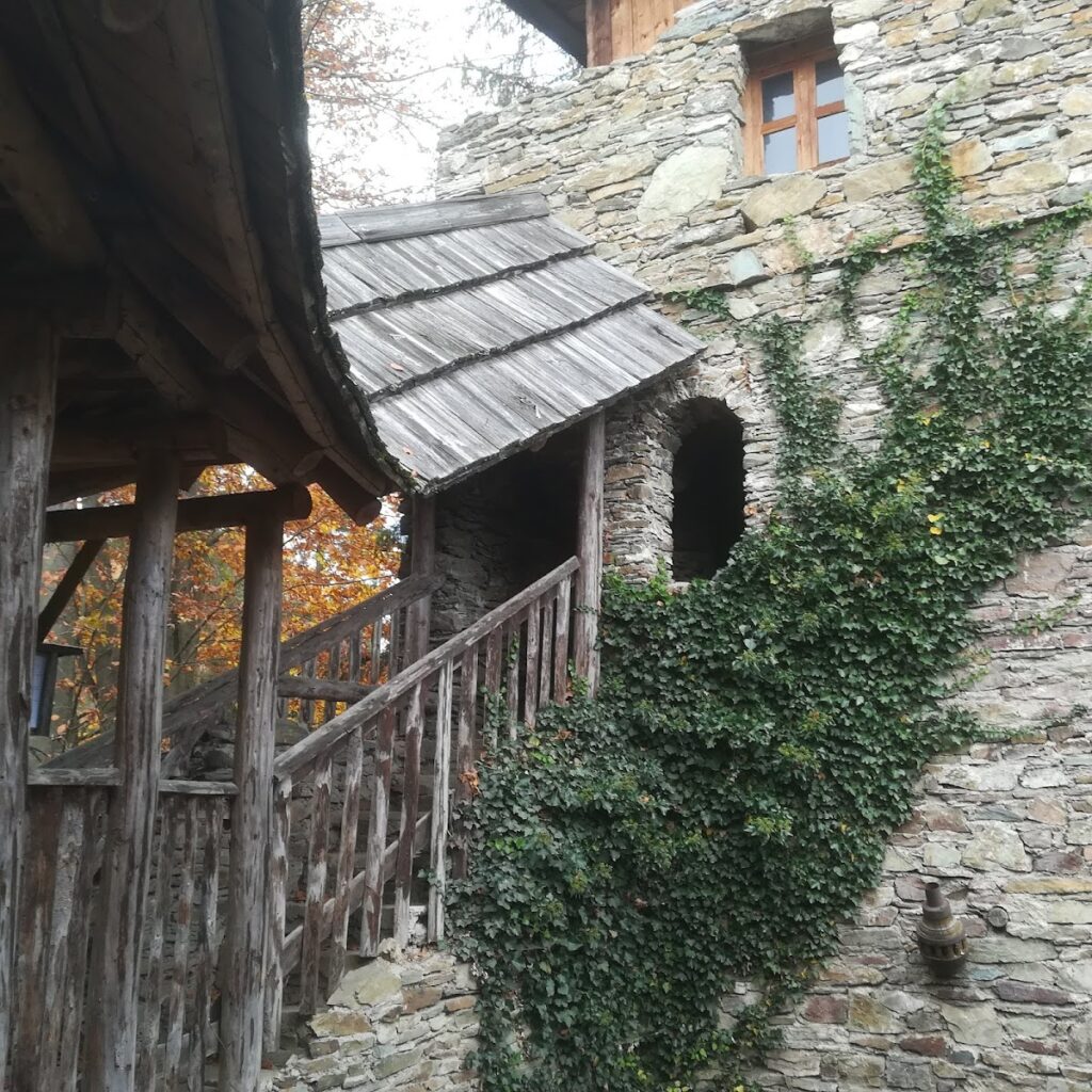 Burgruine Zeiselberg: A Medieval Fortress in Austria 10 Burgruine Zeiselberg