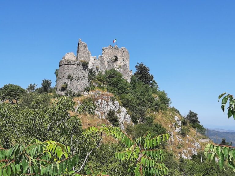 Roccaguglielma: A Medieval Fortress in Esperia, Italy