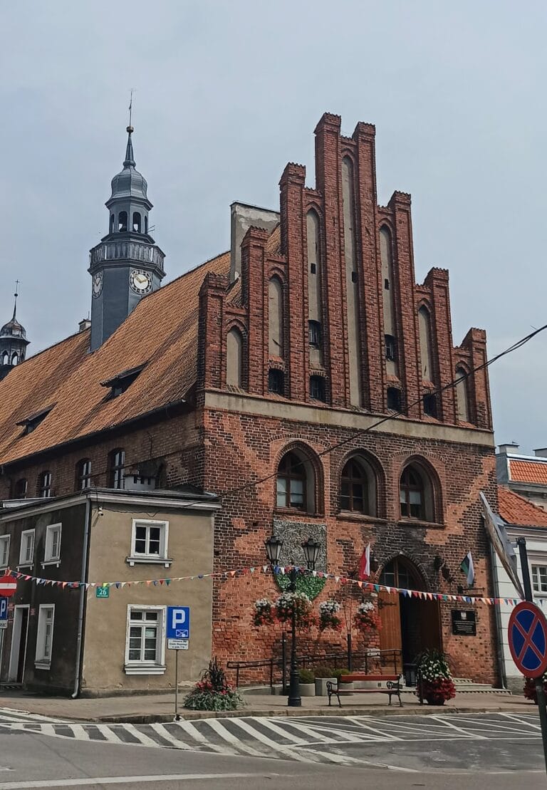 Castle of the Warmian Bishops in Orneta: A Medieval Fortress in Poland