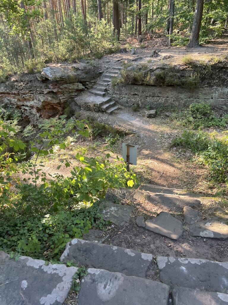 Burg Schlosseck: A Medieval Castle Ruin near Bad Dürkheim, Germany 7 Burg Schlosseck