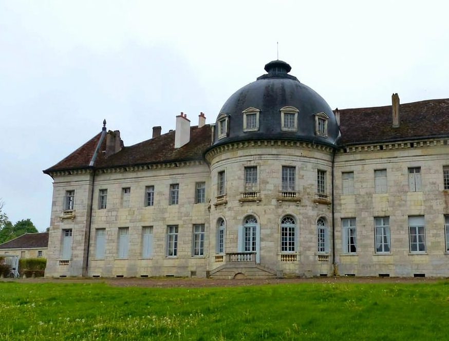 Château de Moncley: An Eighteenth-Century Neoclassical Estate in France 3 Château de Moncley