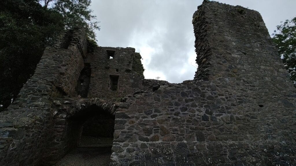 Mahee Castle: A Sixteenth-Century Tower House in Northern Ireland 2 Mahee Castle