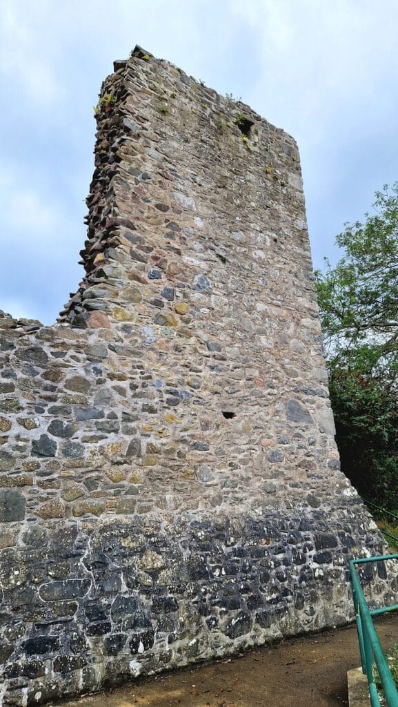 Mahee Castle: A Sixteenth-Century Tower House in Northern Ireland 5 Mahee Castle