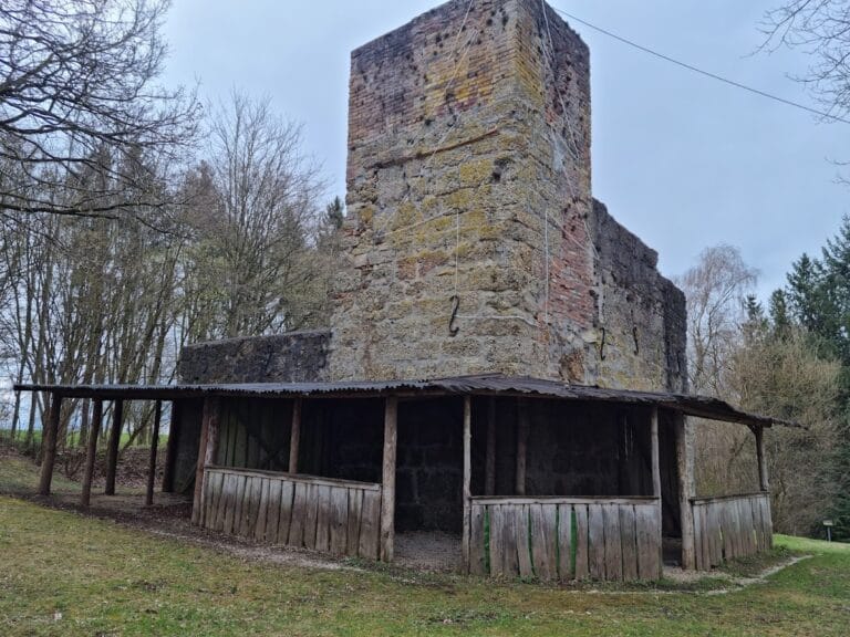 Burg Bocksberg: A Medieval Castle in Laugna, Germany