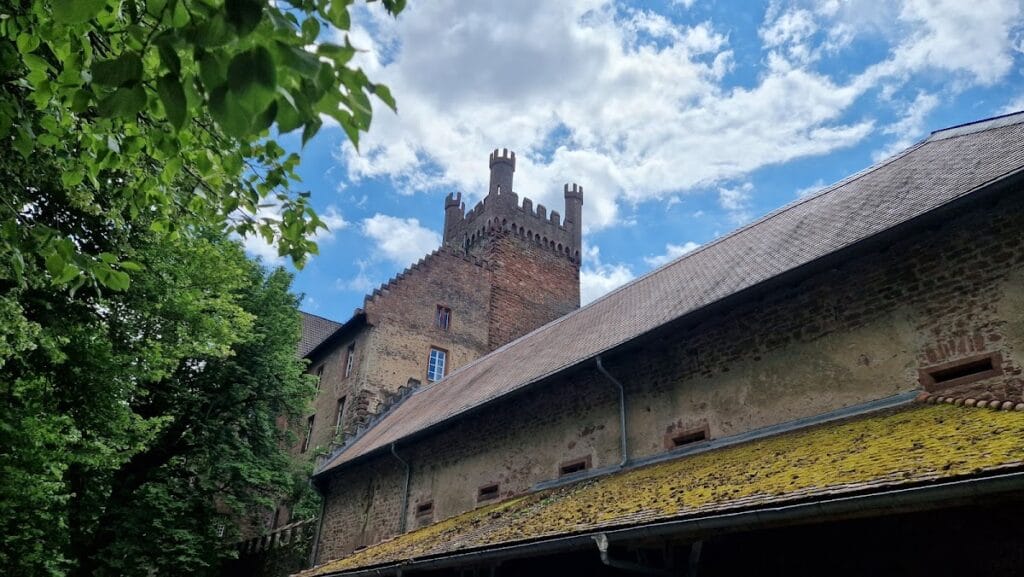Vorderburg: A Medieval Hilltop Castle in Germany 4 Vorderburg