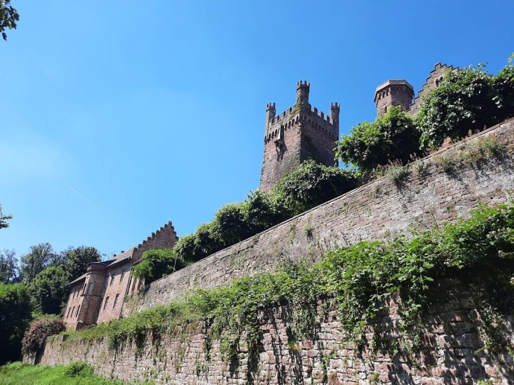 Vorderburg: A Medieval Hilltop Castle in Germany 5 Vorderburg