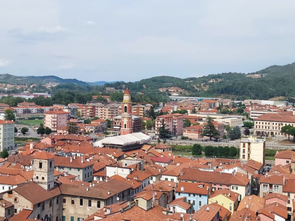 Cairo Montenotte Castle: A Medieval Stronghold in Italy 8 Cairo Montenotte Castle