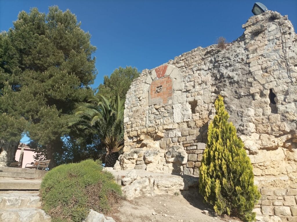 Castell de la Granada: A Medieval Territorial Castle in Spain 4 Castell de la Granada