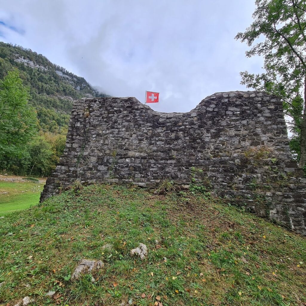 Strahlegg castle ruin
