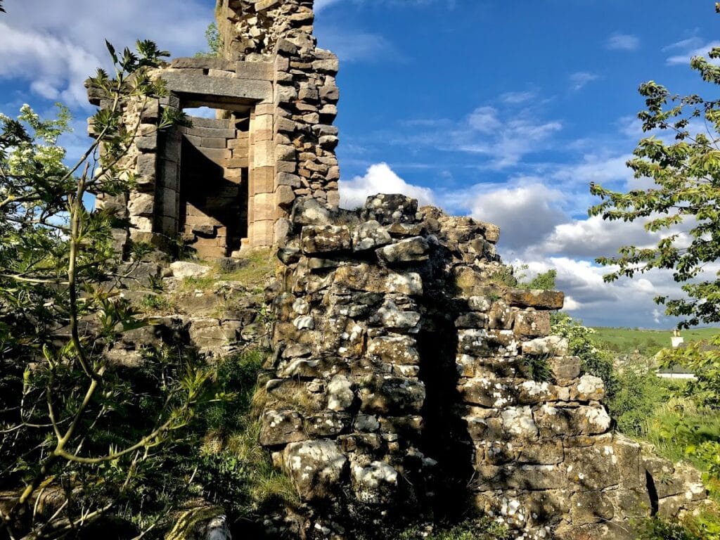 Sanquhar Castle: A Medieval Hill Castle in Scotland 4 Sanquhar Castle