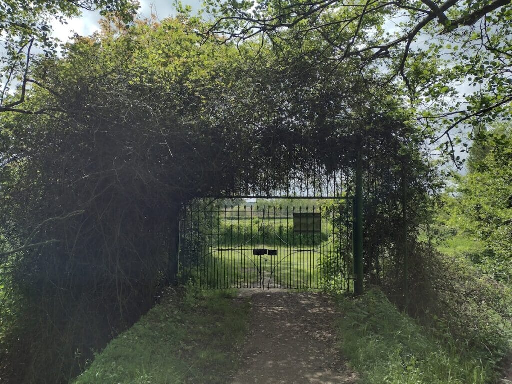 Buckenham Castle