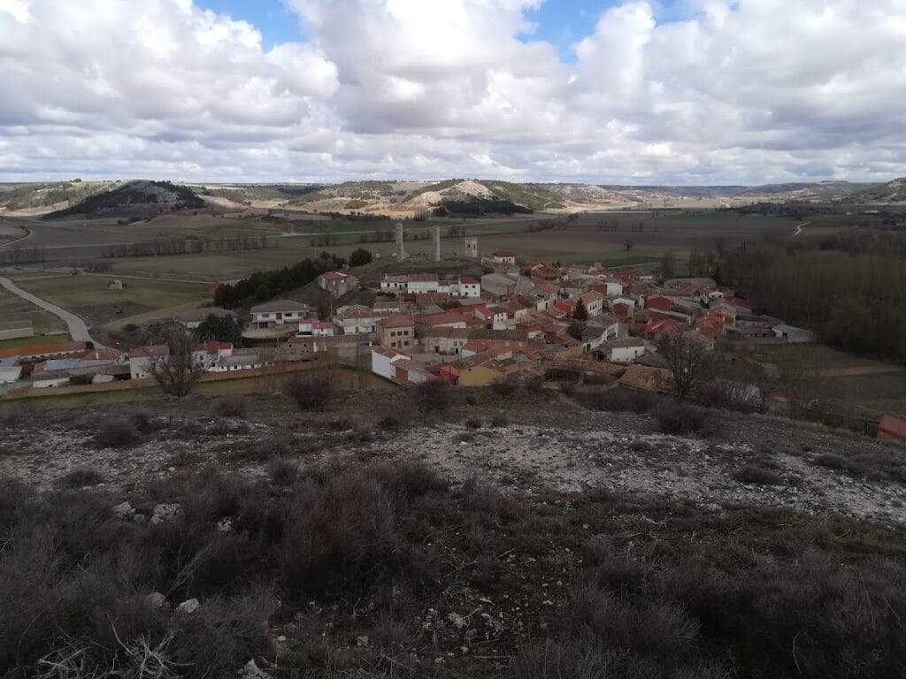 Castle of Canillas de Esgueva: A Frontier and Seigneurial Fortress in Spain 3 Castle of Canillas de Esgueva