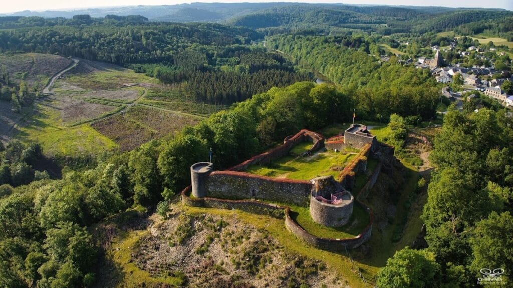 Herbeumont Castle: A Medieval Frontier Fortress in Belgium 2 Château d'Herbeumont