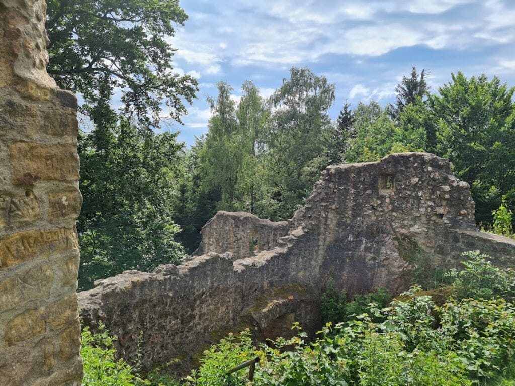 Burg Schwärzenberg: A Medieval Hilltop Castle in Germany 4 Burg Schwärzenberg
