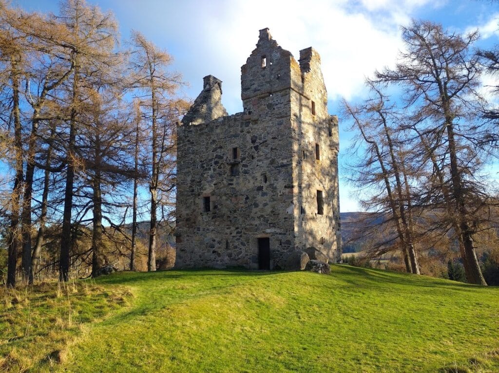 Knock Castle: A Scottish Tower House in Royal Deeside 1 Knock Castle