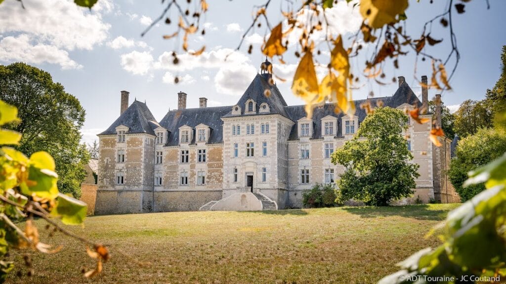 Château de Marcilly-sur-Maulne: A French Renaissance Loire Château 1 Château de Marcilly-sur-Maulne