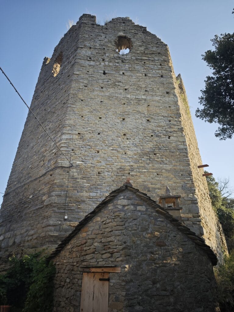 Castillo de Troncedo: Medieval Defensive Castle in Spain 4 Castillo de Troncedo