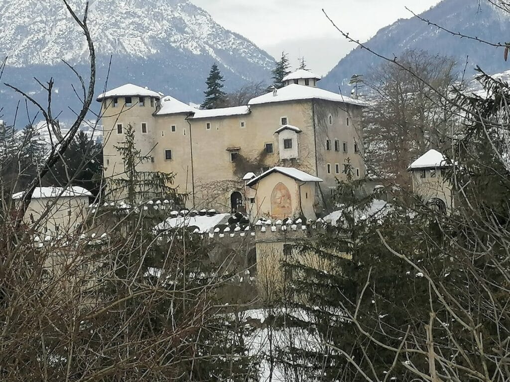Castel Campo: A Medieval Manor in Italy 2 Castel Campo