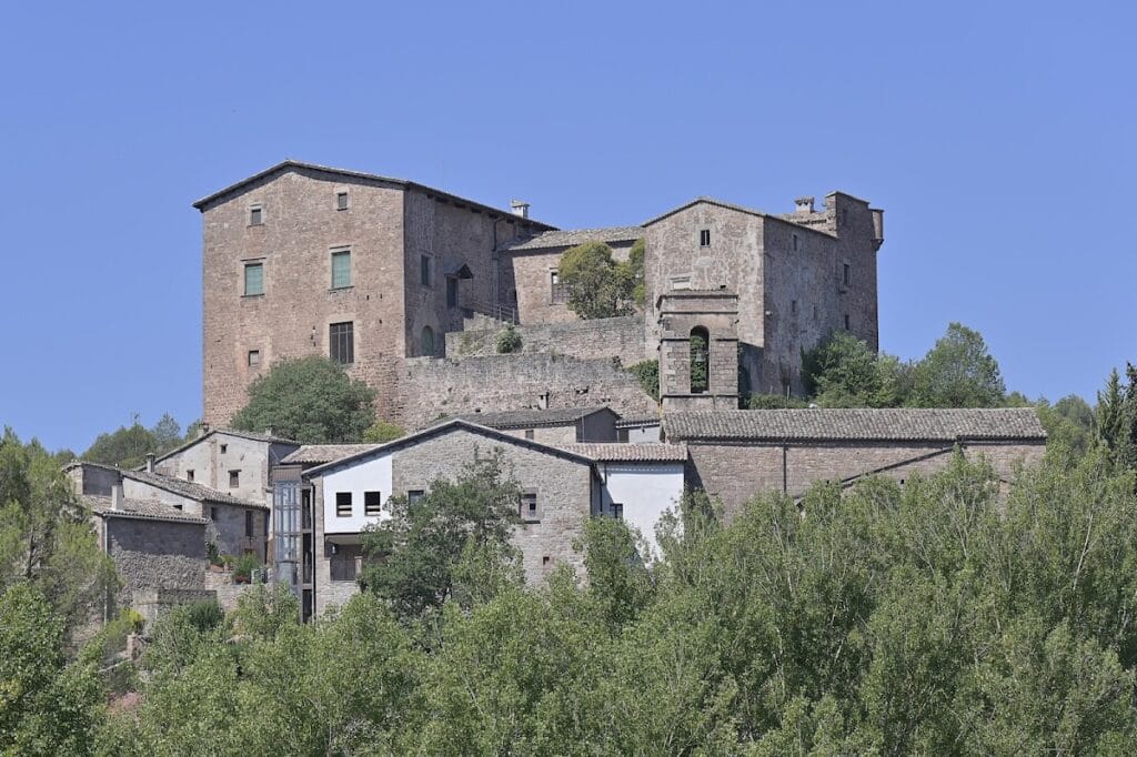 Castell de Rajadell: A Fortified House in Catalonia 1 Castell de Rajadell