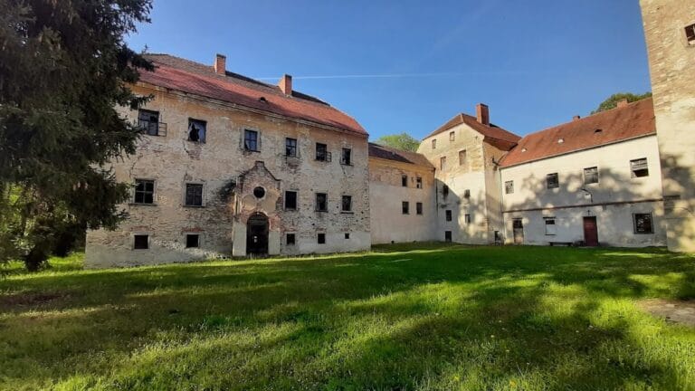 Witostowice Castle: A Medieval Fortress in Poland