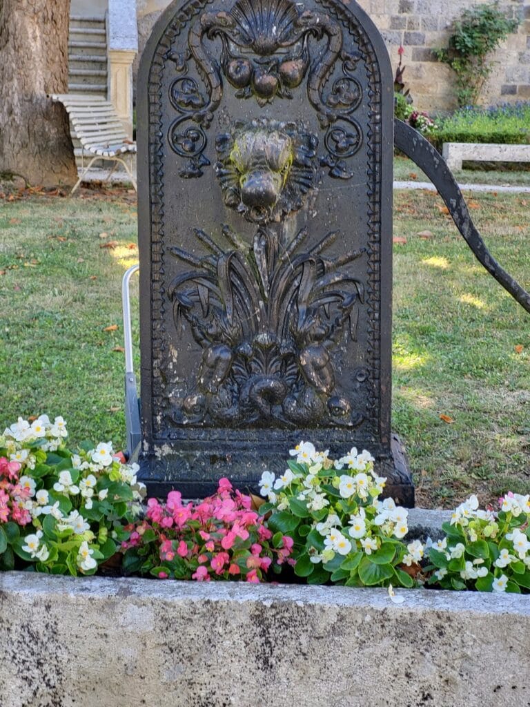 Château de Xaintrailles: A Medieval Castle in France 10 Château de Xaintrailles