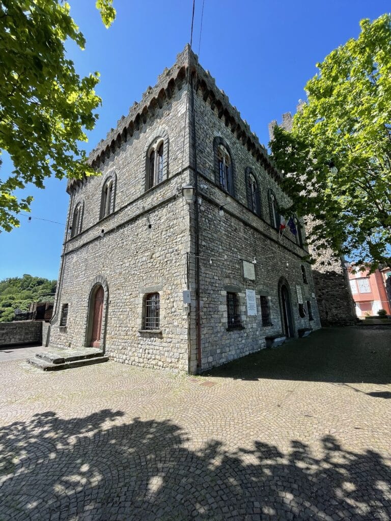 Arcola Castle: A Medieval Defensive Residence and Town Hall in Italy 2 Arcola Castle