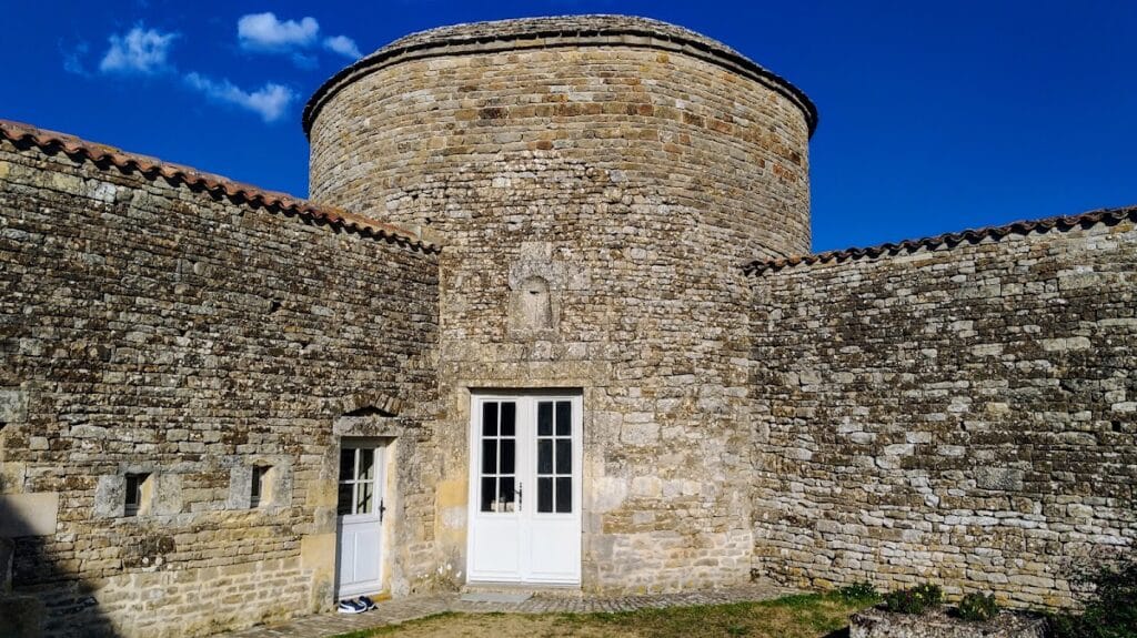 Château de Saveille: A Fortified Château in France 3 Château de Saveille