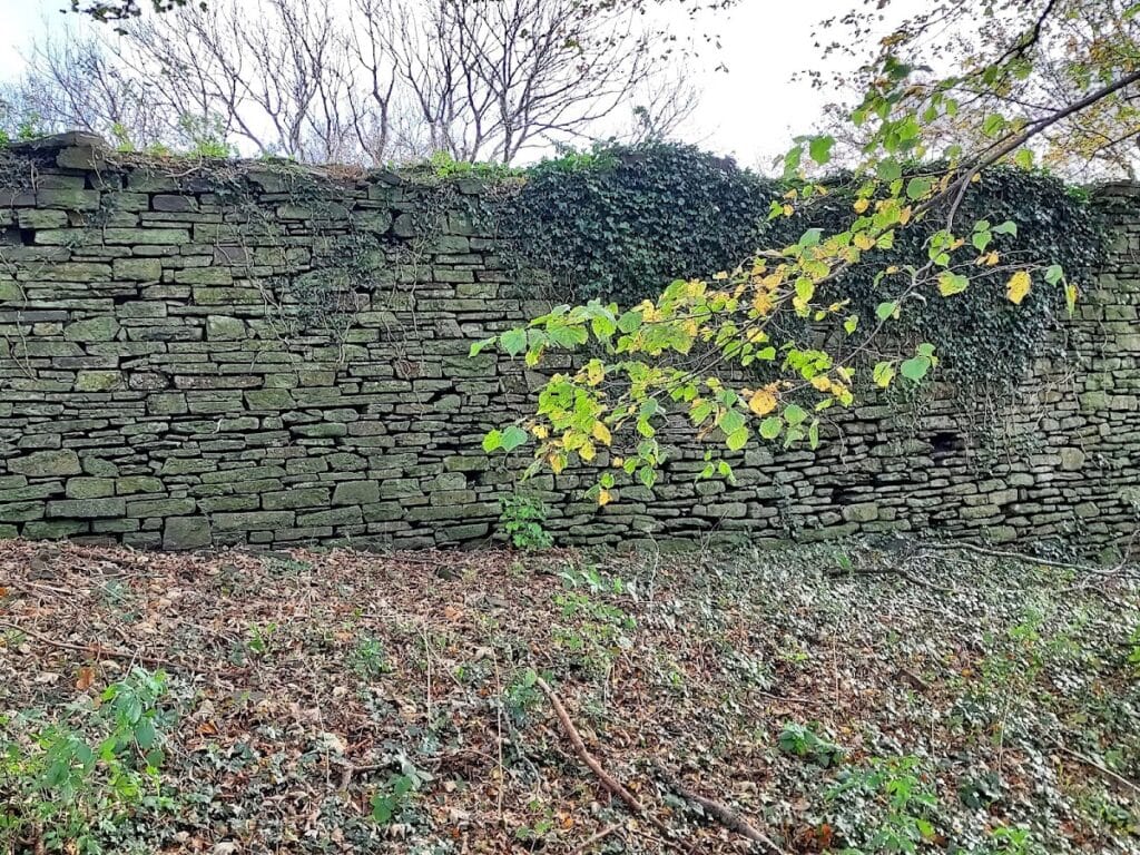 Llantrisant Castle: A Ruined Welsh Stronghold in Glamorgan 5 Llantrisant Castle