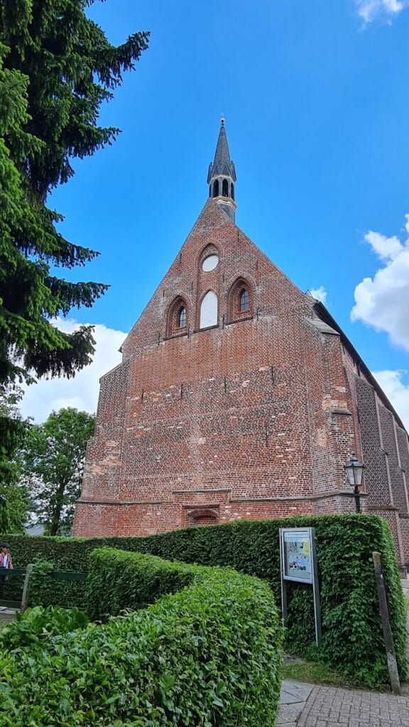 Burg Hinta: A Former Chieftain’s Seat in Germany 5 Burg Hinta