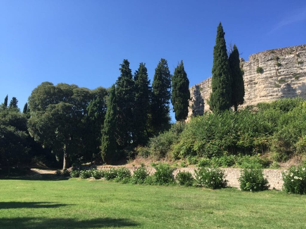 Castle of Cavriana: A Historic Fortification and Gonzaga Residence in Italy 1 Castle of Cavriana