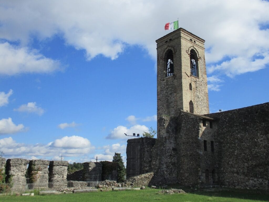 Castle of Cavriana: A Historic Fortification and Gonzaga Residence in Italy 2 Castle of Cavriana