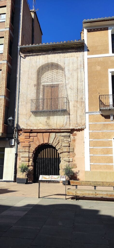 Palau-castell de Betxí: A Historic Fortified Residence in Spain 9 Palau-castell de Betxí