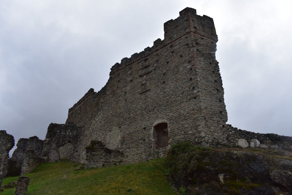 Castello del Conte Verde: A Former Military and Administrative Seat in Italy 1 Castello del Conte Verde