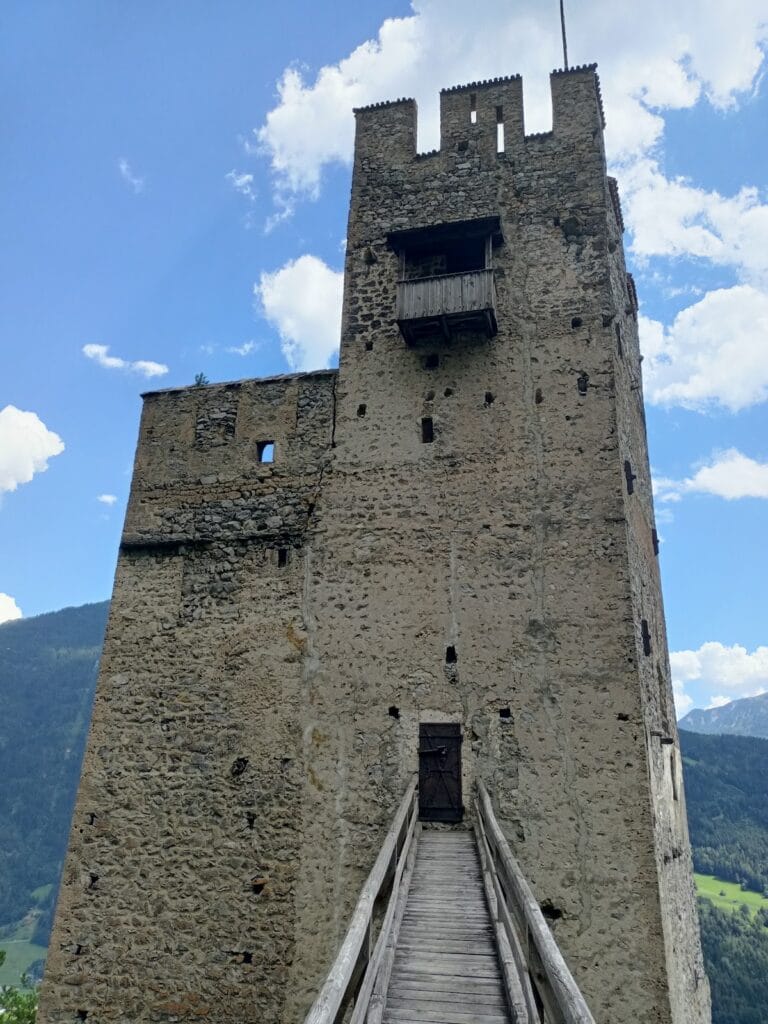 Burg Schrofenstein: A Medieval Rock Castle in Austria 2 Burg Schrofenstein