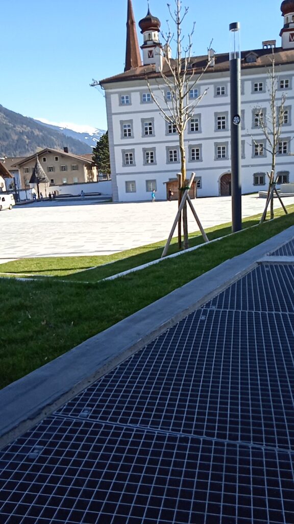 Bubenburg Castle: A Historic Residence in Fügen, Austria 7 Bubenburg