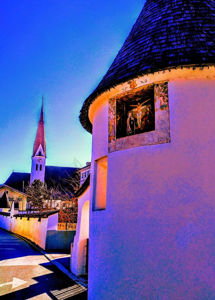 Bubenburg Castle: A Historic Residence in Fügen, Austria 10 Bubenburg
