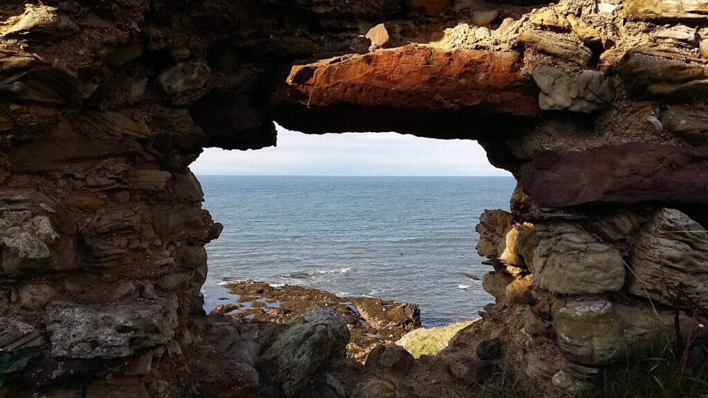 Newark Castle: A Historic Scottish Coastal Fortress 8 Newark Castle