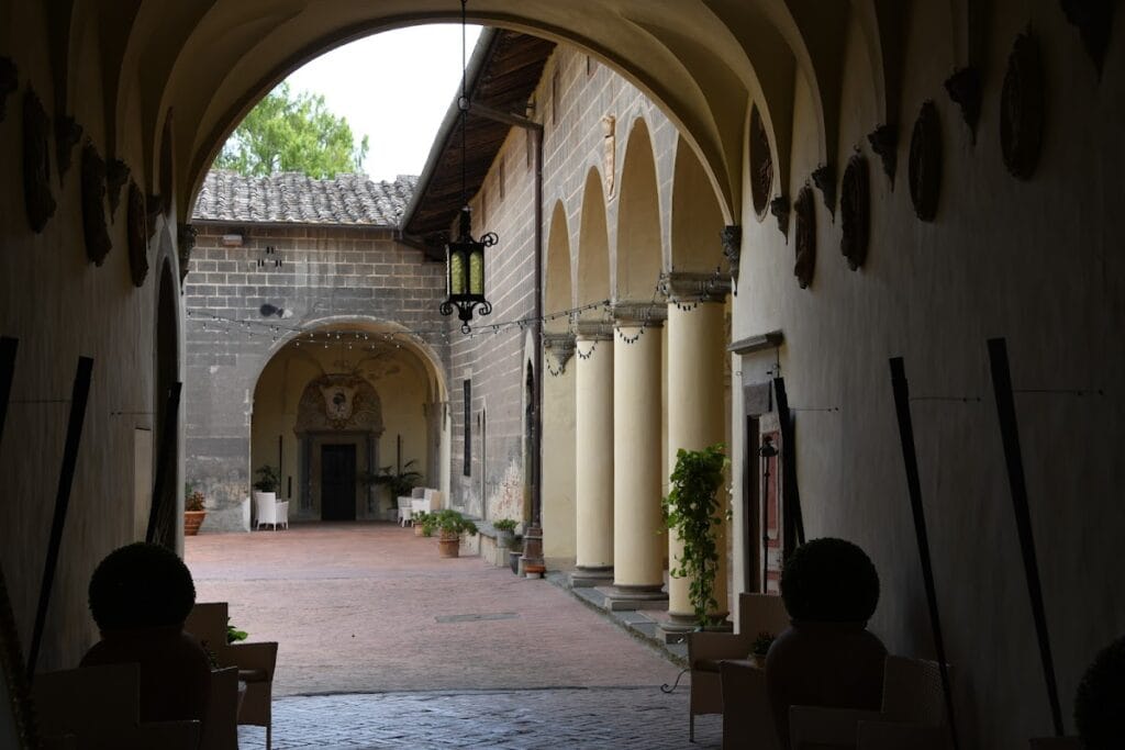 Castello di Oliveto: A Fifteenth-Century Country House in Italy 5 Castello di Oliveto