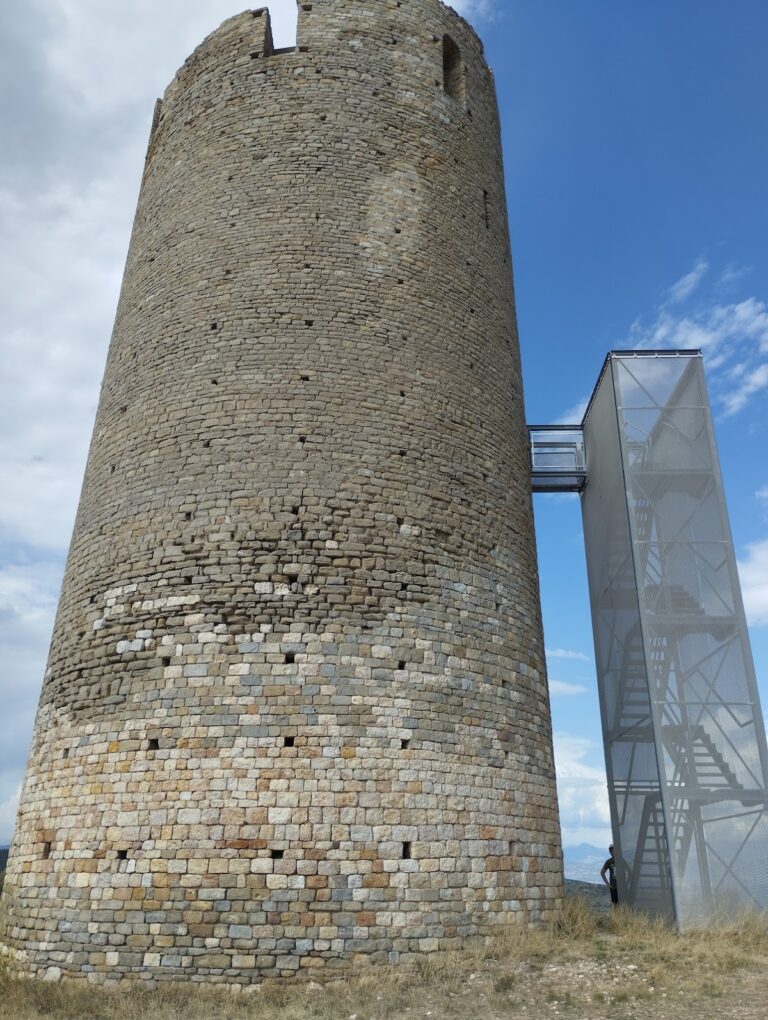 Castle of Viacamp: A Medieval Fortress in Spain