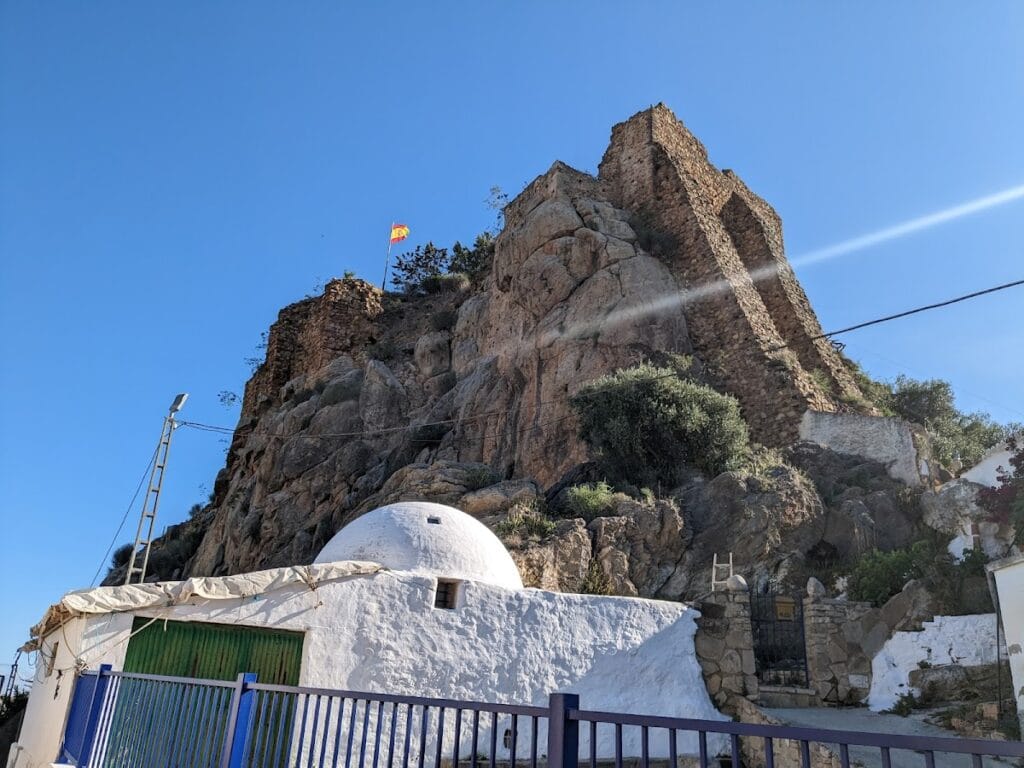 Castillo de la Peña: A Medieval Fortification in Ardales, Spain 1 Castillo de la Peña