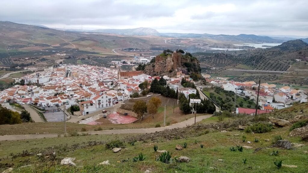 Castillo de la Peña: A Medieval Fortification in Ardales, Spain 2 Castillo de la Peña