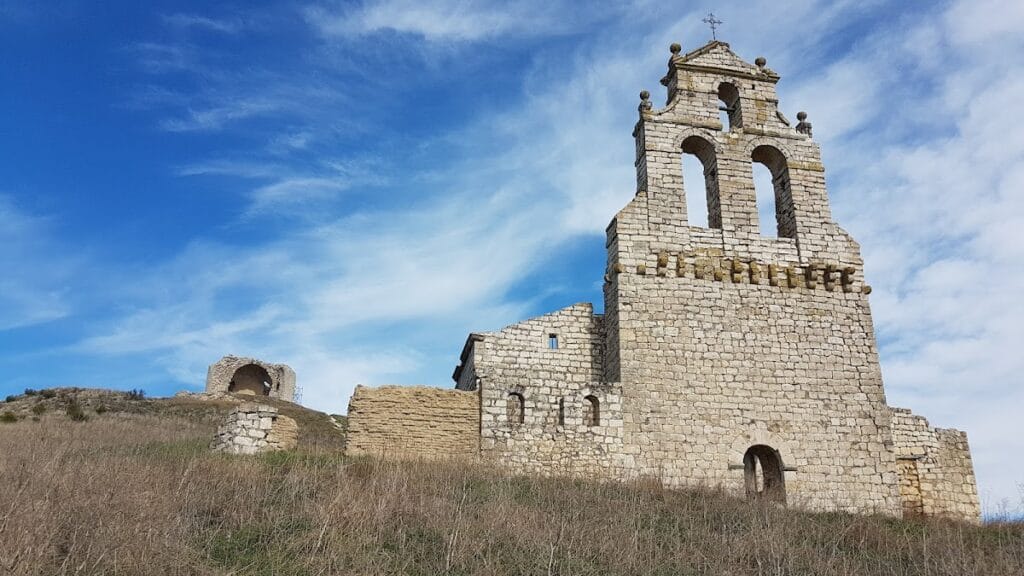 Castle of Mota del Marqués: A Seigneurial Fortress in Valladolid 5 Castle of Mota del Marqués