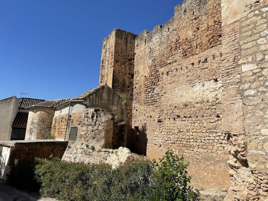 Castillo de Hornachuelos: A Hispano-Muslim Fortress in Spain 1 Castillo (Hornachuelos)
