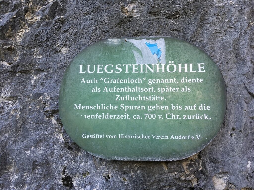 Luegsteinhöhle: A Medieval Cave Castle in Kiefersfelden, Germany 9 Luegsteinhöhle