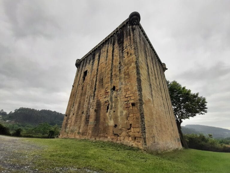 Martiartu Tower: A Medieval Basque Stronghold in Erandio, Spain
