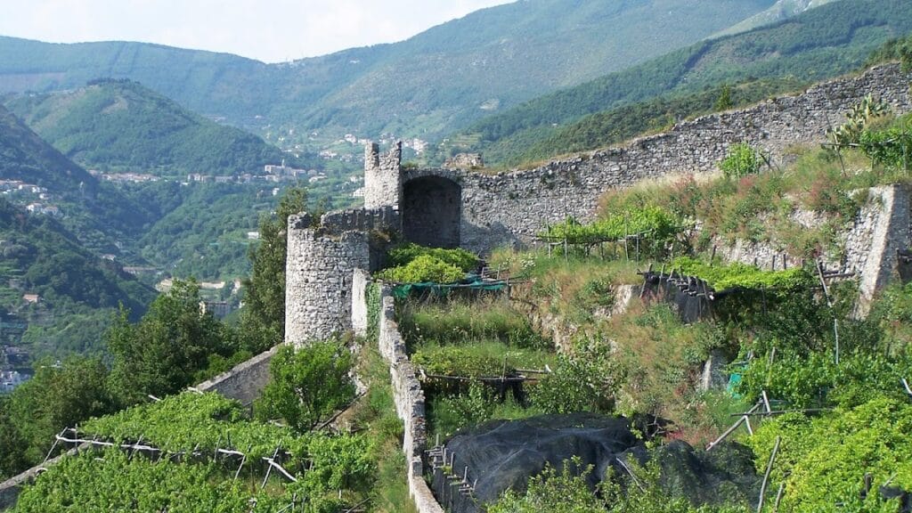 Castello di San Nicola de Thoro-Plano: Medieval Fortress of Maiori 1 Castello di San Nicola de Thoro-Plano