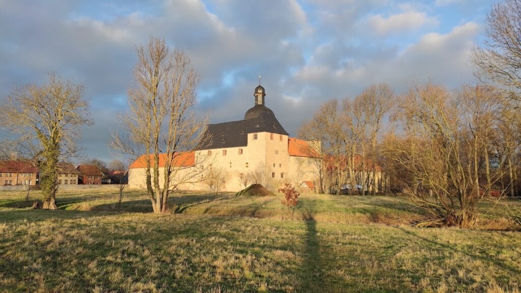 Wasserburg Zilly: A Medieval Lowland Water Castle in Germany 3 Wasserburg Zilly