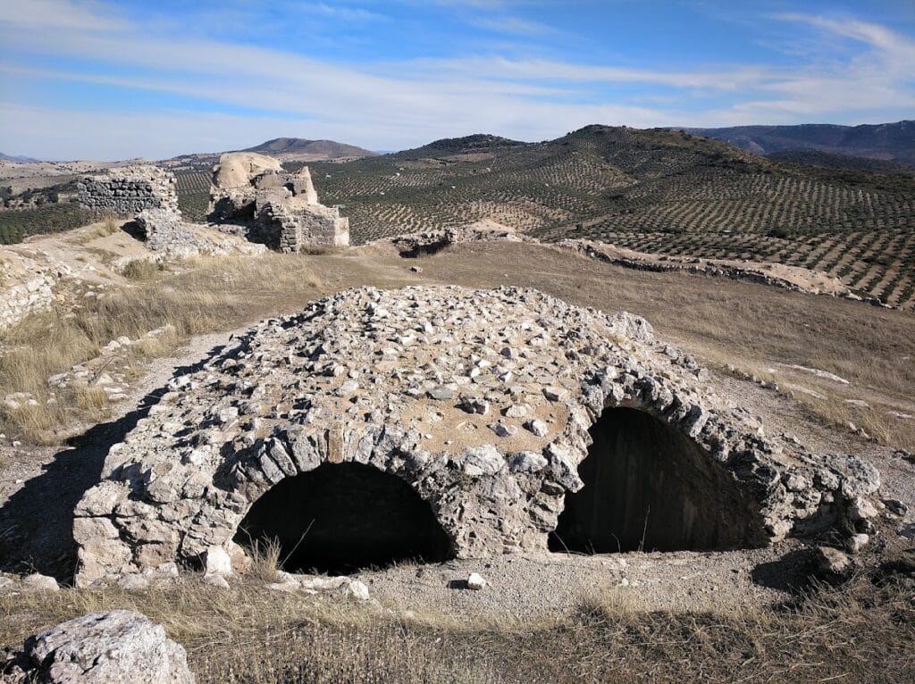 Castillo de Píñar: A Nasrid Frontier Fortress in Spain 3 Castillo de Píñar